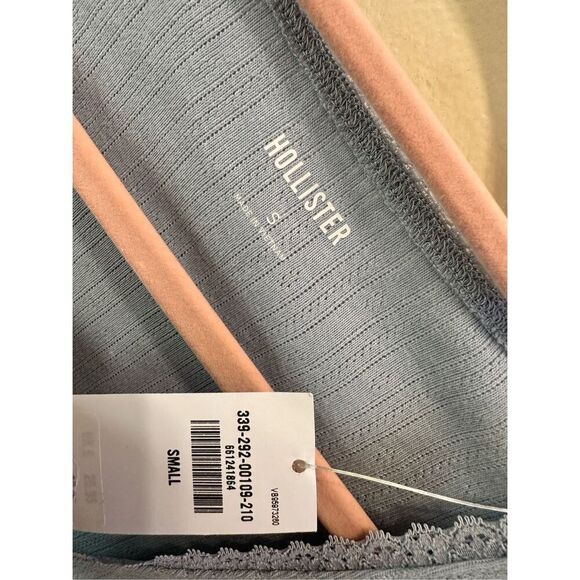 Hollister Light Blue Cross Front Long Sleeve Top Size Small New - Picture 3 of 4